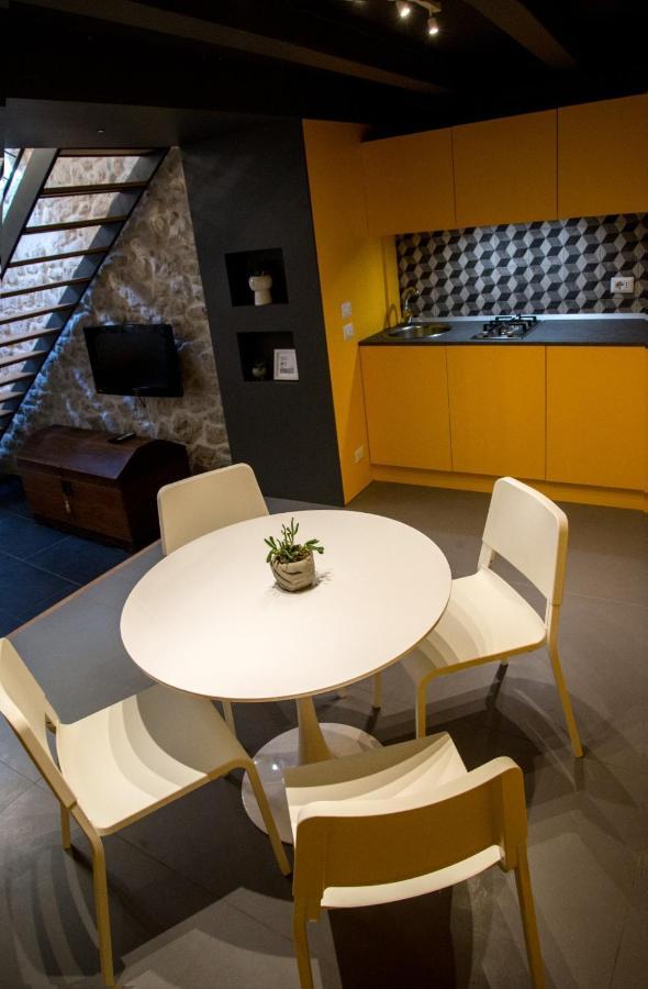 Il Piccolo Loft Holiday Home 帕拉佐洛阿克雷伊德 外观 照片